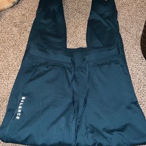 Balance athletica joggers